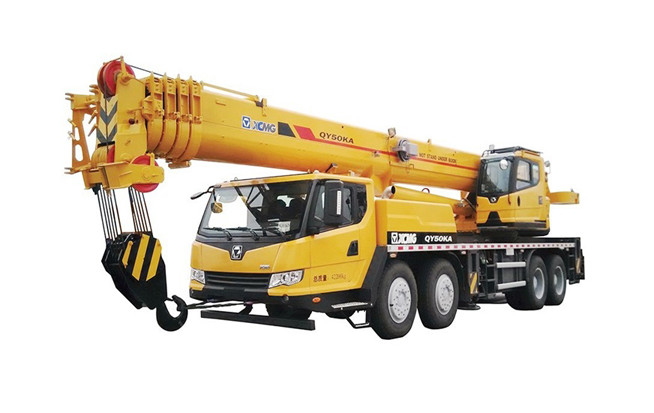廣元吊車(chē)租賃：選擇吊車(chē)有何技巧？
